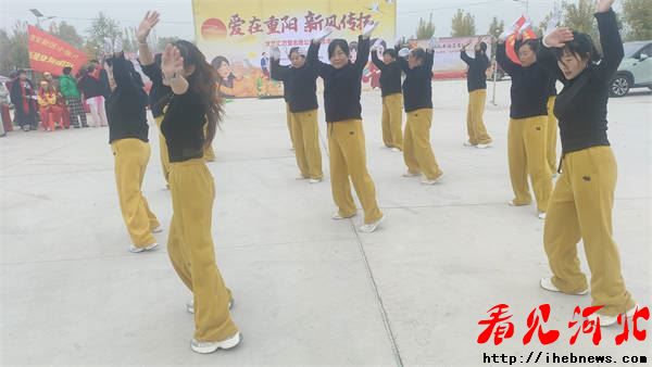 小张庄举办“爱在夕阳、新风传扬”文艺汇演,谱写乡风文明新篇章(图11) 小张庄举办“爱在夕阳、新风传扬”文艺汇演,谱写乡风文明新篇章(图11)